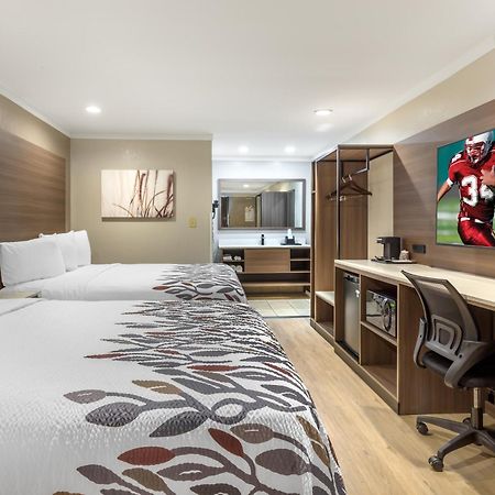 Red Roof Inn Raleigh Northeast - Downtown Εξωτερικό φωτογραφία